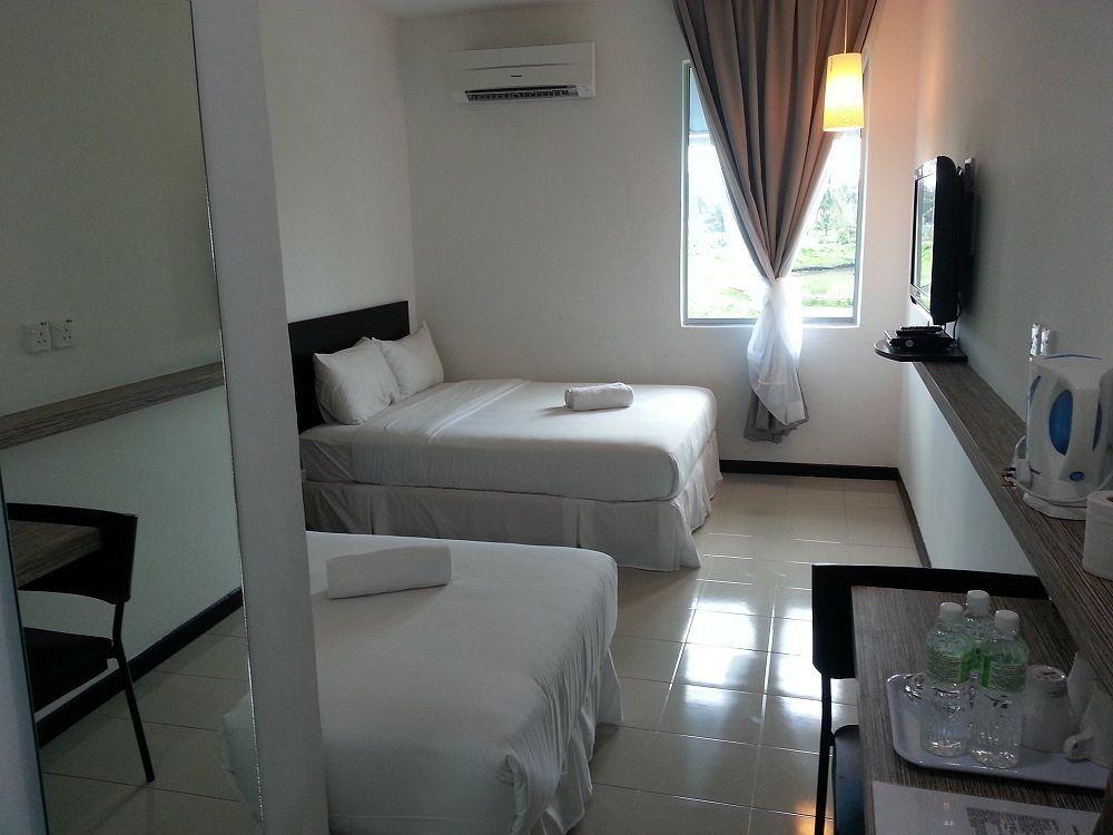 Riverra Inn Langkawi Kuah Eksteriør bilde